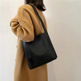 Louvre Tote