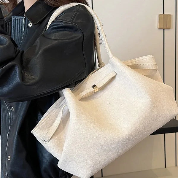 The Mae Bag